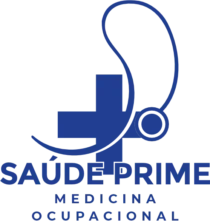 Logomarca da Clínica Saúde Prime Manaus, com símbolo de cruz estilizada em tons de verde e azul, representando saúde integral e cuidado humanizado.